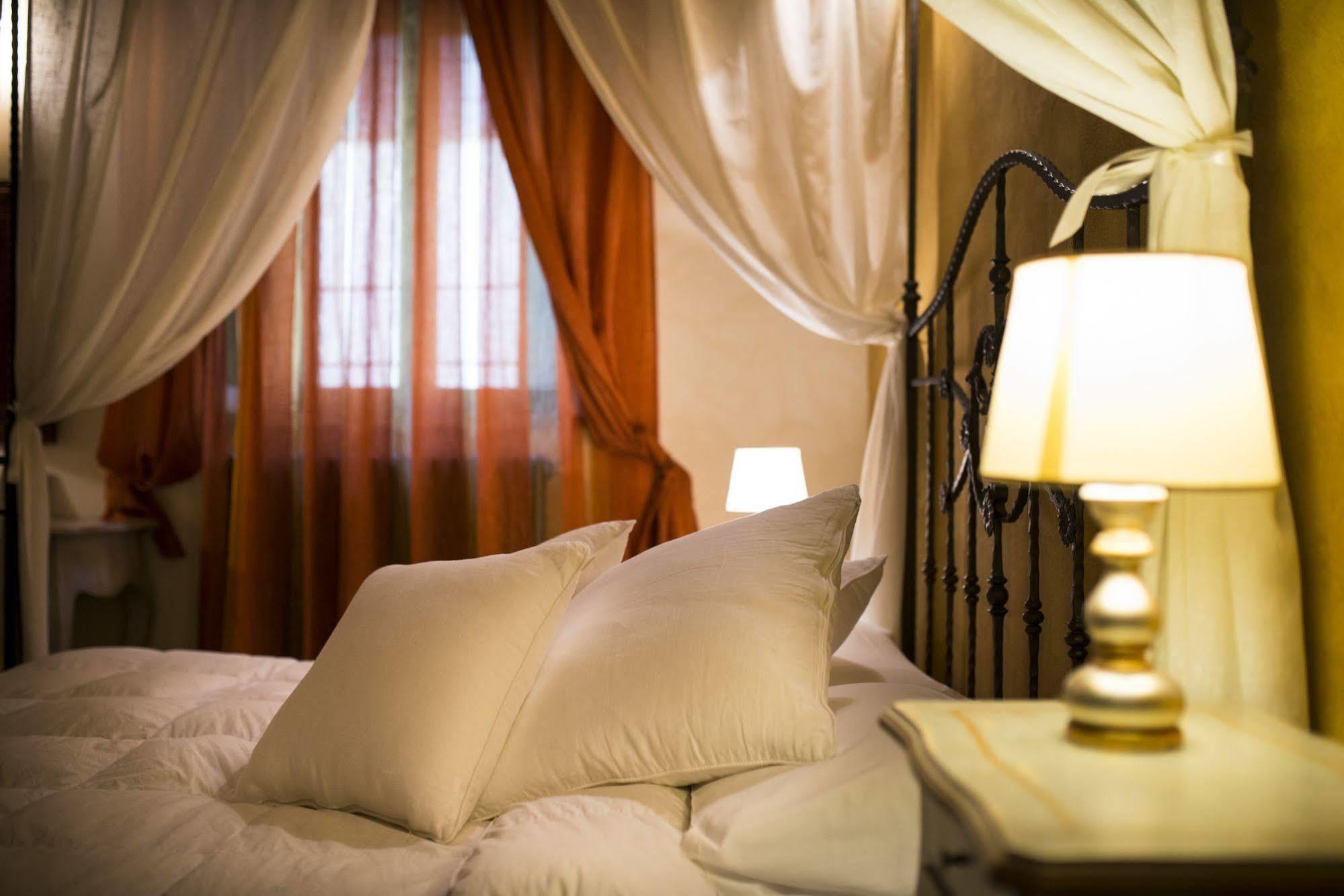 Borgo San Faustino Country Relais And Spa Morrano Εξωτερικό φωτογραφία
